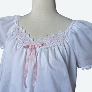VTG 70’s J.C. Penney Victorian Style White Nightgown W/ Pink Bow